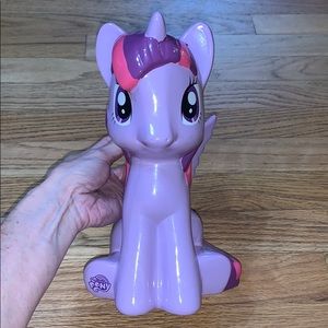MLP Ceramic Bank